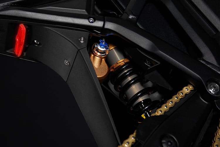 Elektromotorka Talaria Komodo tlumič