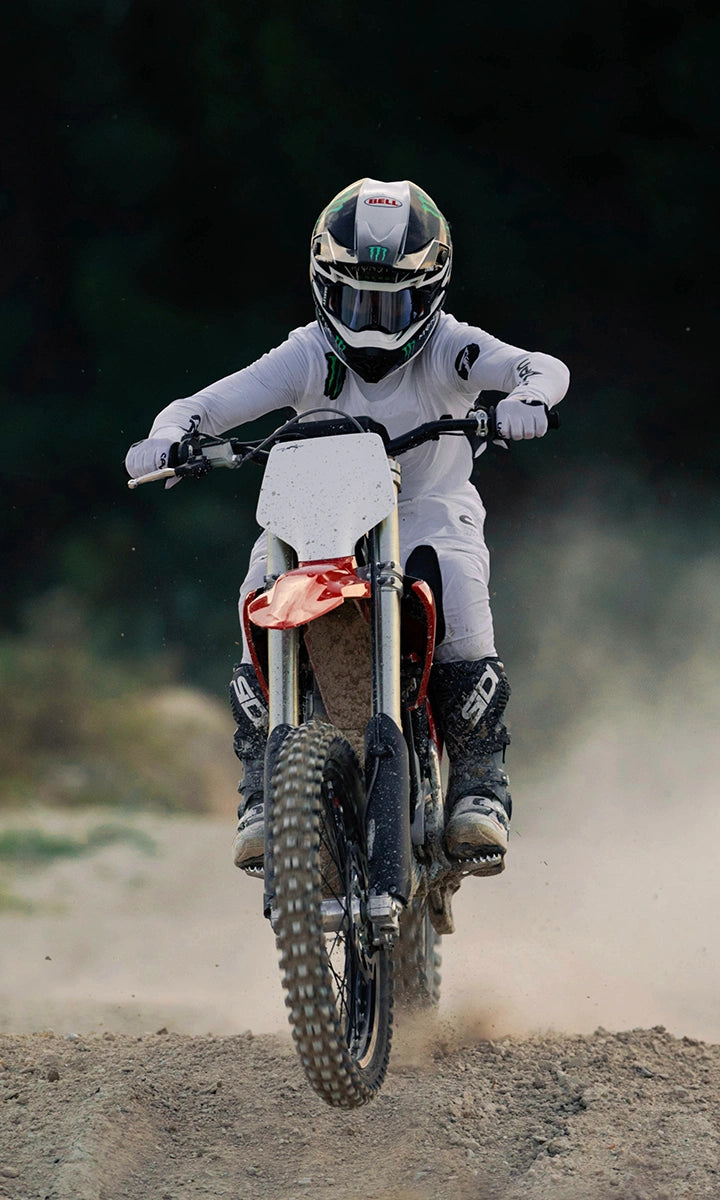 Stark Future MX elektro motorka bílá