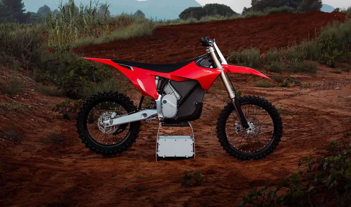 Stark Future MX elektro motorka červená